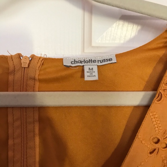 🔴5/$25 Mustard Floral Eyelet Dress, Medium - Picture 3 of 3